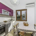 Apartment Milena